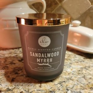 DW Home Candle Sandalwood Myrrh